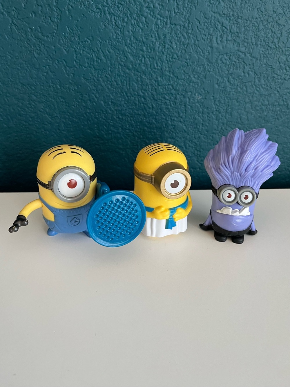 Minions Character Figure Set - Yellow & Purple Play Figures